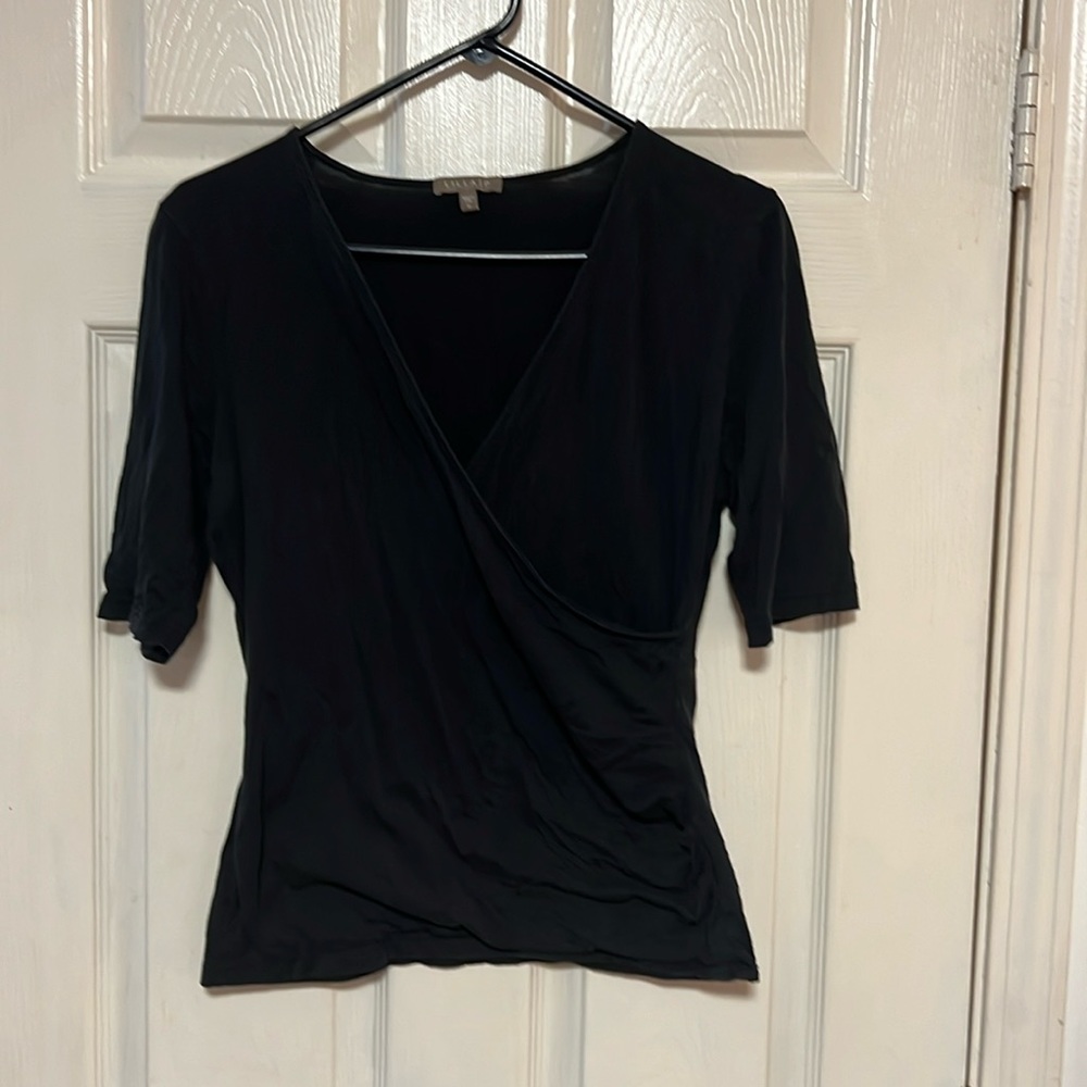 Black Lilla P short sleeve tee size medium
